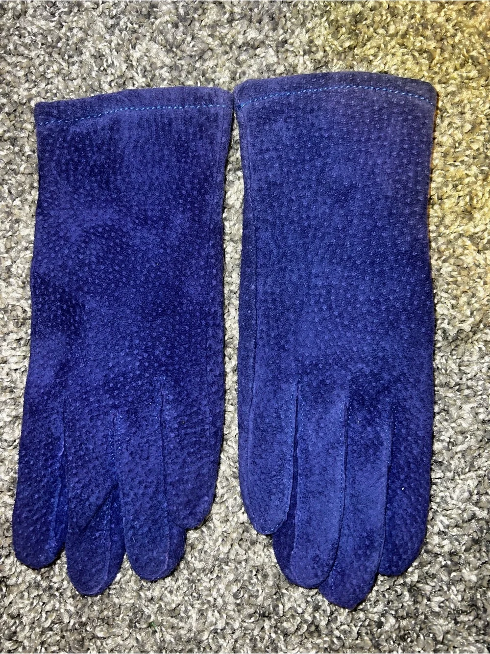 Women's Suede Gloves in Deep Blue size medium